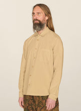 Load image into Gallery viewer, CURTIS COTTON SHIRT SAND
