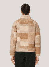 Load image into Gallery viewer, BEACH FLEECE JACKET NATURAL MULTI
