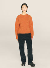 Load image into Gallery viewer, WOMENS JETS CREW NECK JUMPER ORANGE

