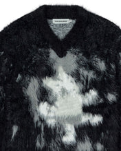 Load image into Gallery viewer, Black Furry Cat Sweater

